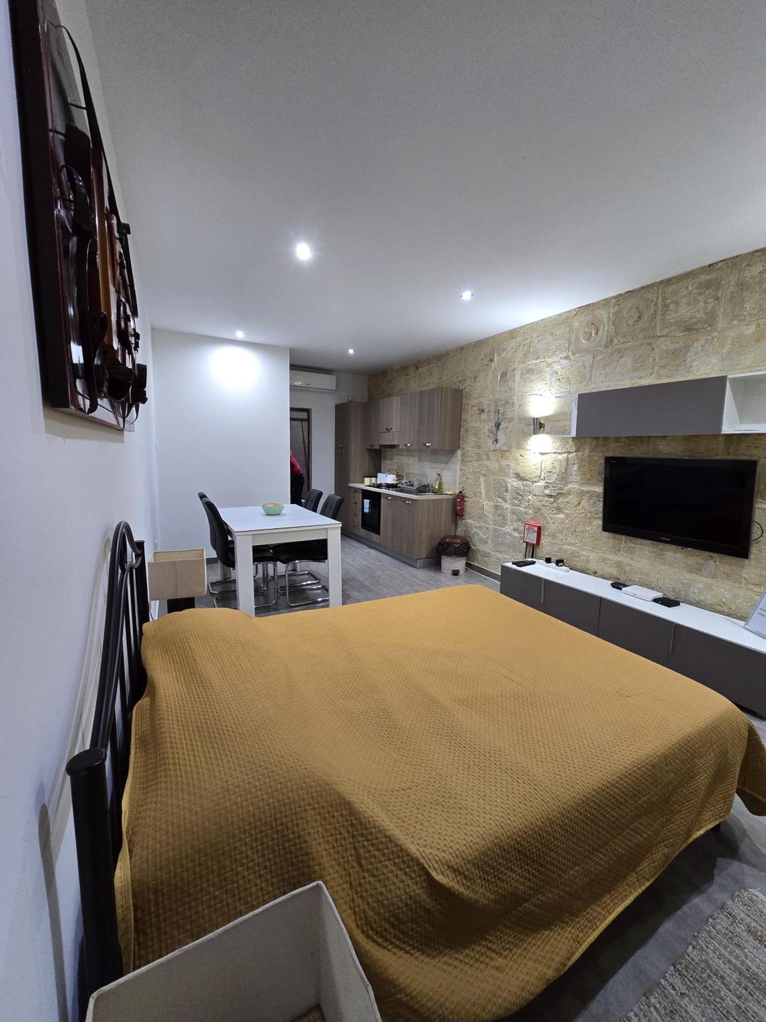 Sqaq Numru 1 Accomodation Hotel ราบัต ภายนอก รูปภาพ